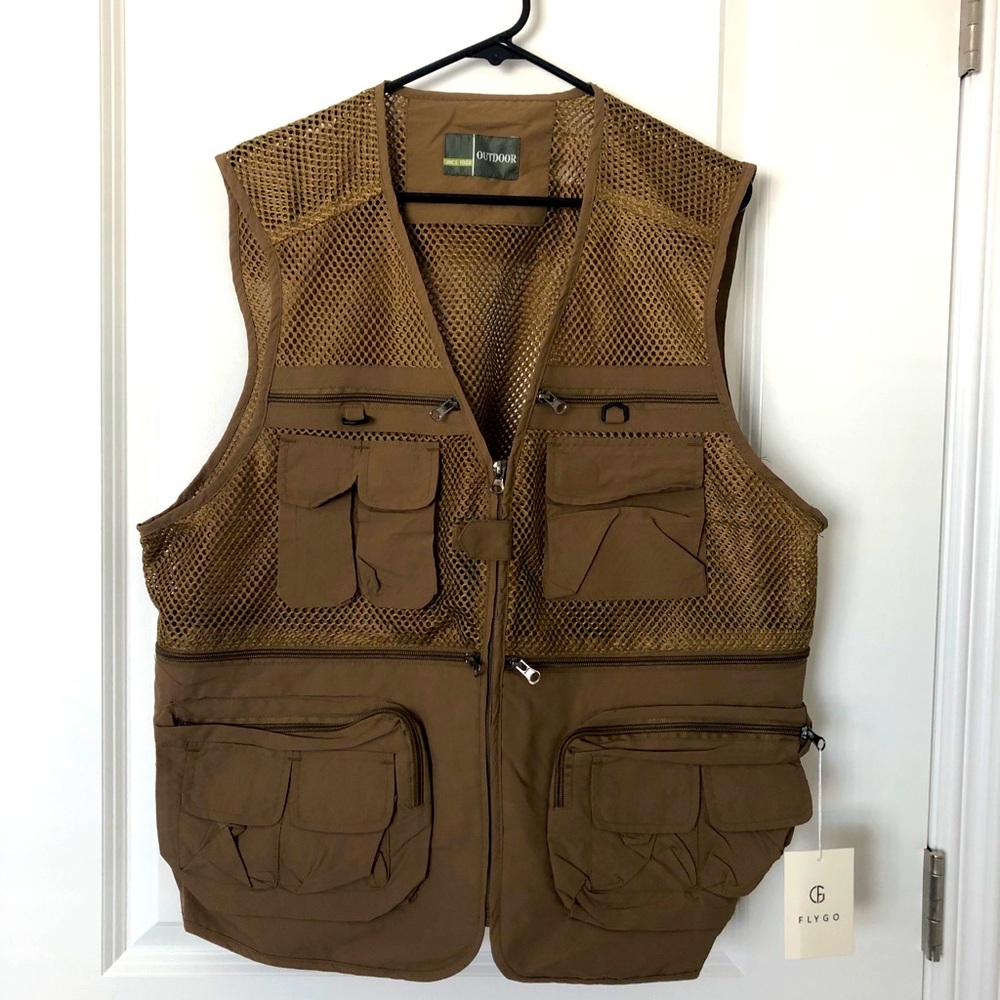Fly Go Fishing Vest like new - Size XL